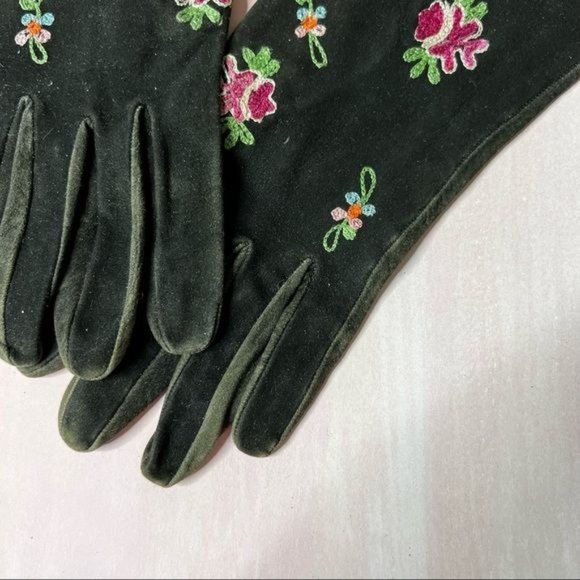 Vintage Suede Leather Embroidered Floral Rose Gloves - Picture 4 of 7